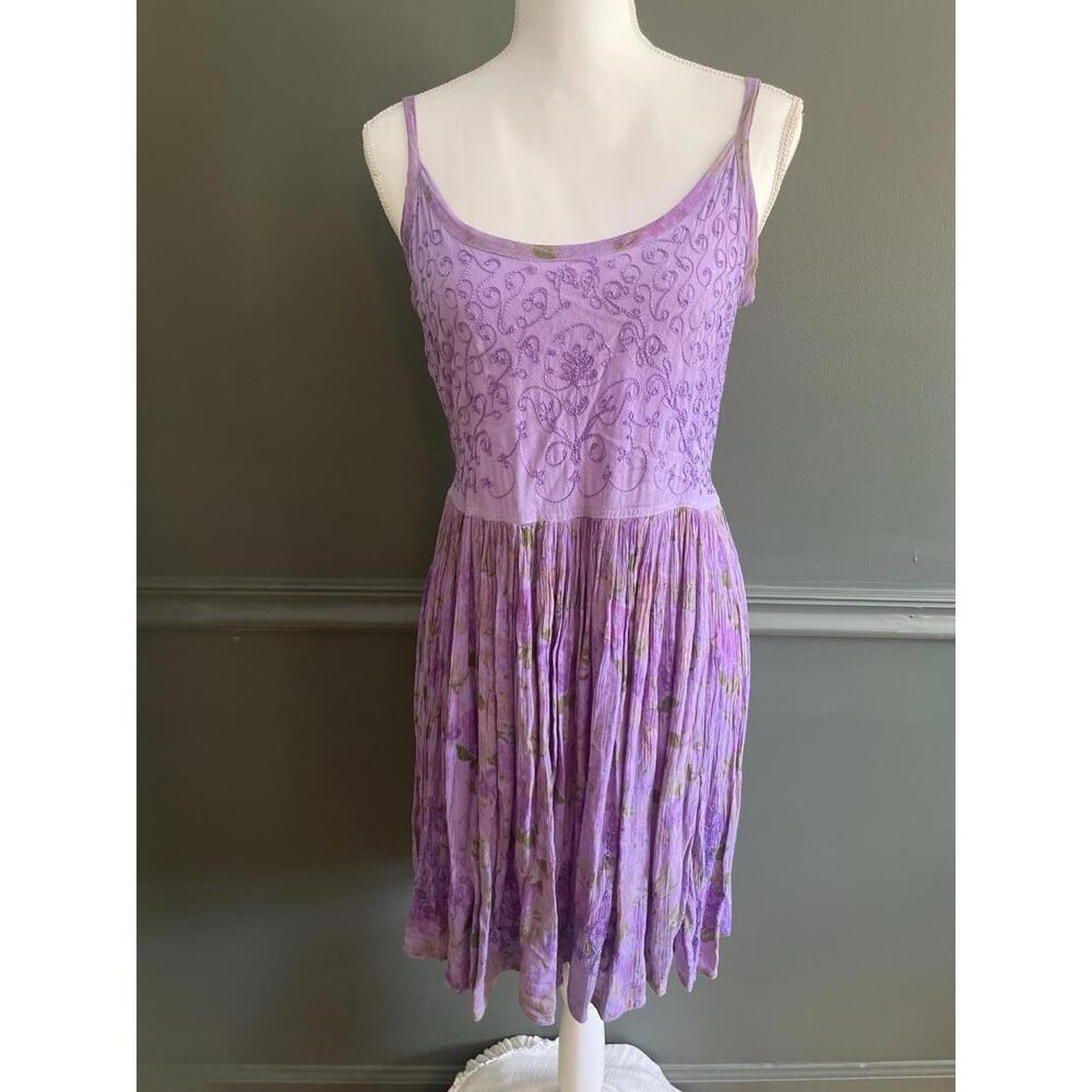 VTG Y2K 90s Floral Boho Fairycore Whimsigoth Purple Embroidered Rayon Sun Dress
